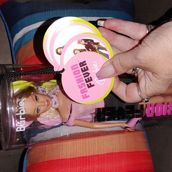Barbie Fashion Fever - Picture 3 of 3